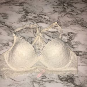Laced razor back bra